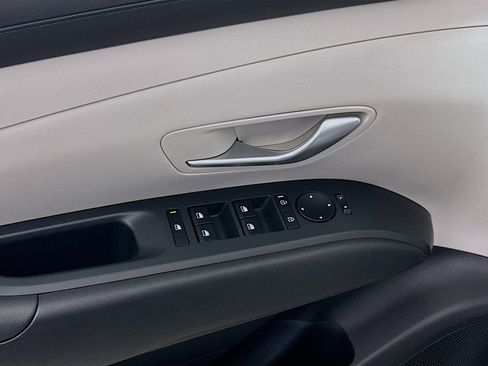 Used 2025 Hyundai Tucson SEL image 15