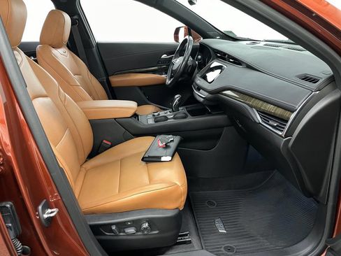 Certified 2019 Cadillac XT4 Premium Luxury AWD/4WD image 41