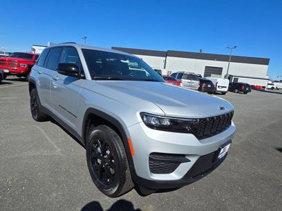 New 2025 Jeep Grand Cherokee Altitude