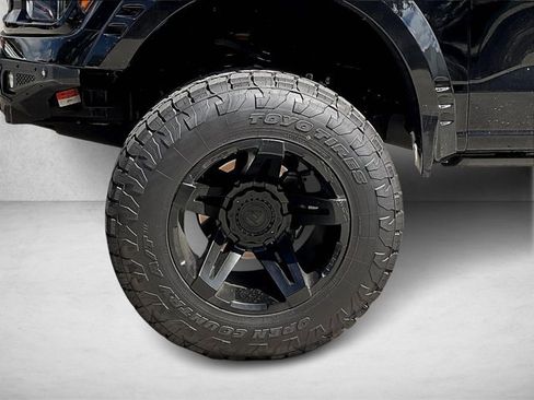 Used 2025 Ford F150 XLT w/ Equipment Group 302A MID AWD/4WD image 10