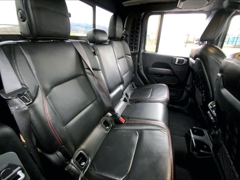 Used 2021 Jeep Gladiator Rubicon image 17