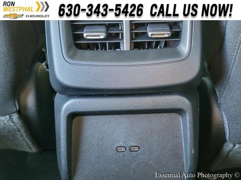 New 2026 Chevrolet Equinox EV LT image 10