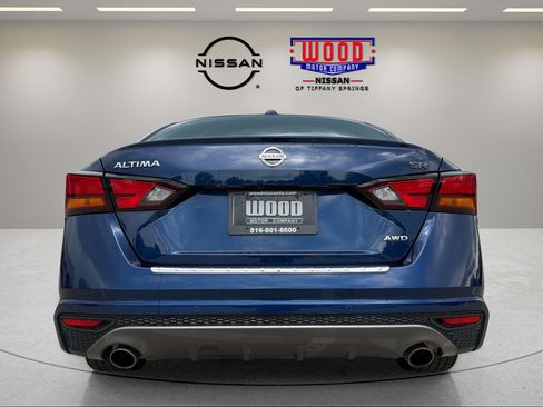 Used 2021 Nissan Altima 2.5 SR AWD/4WD image 3