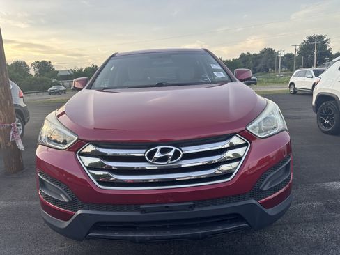 Used 2016 Hyundai Santa Fe Sport FWD image 1