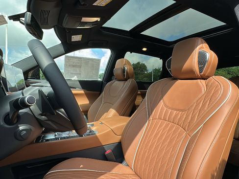 New 2026 INFINITI QX60 Autograph w/ Dark Cargo Package image 9