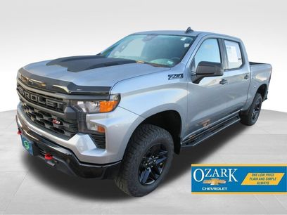 Certified 2026 Chevrolet Silverado 1500 Custom Trail Boss w/ LPO, Dark Essentials Package