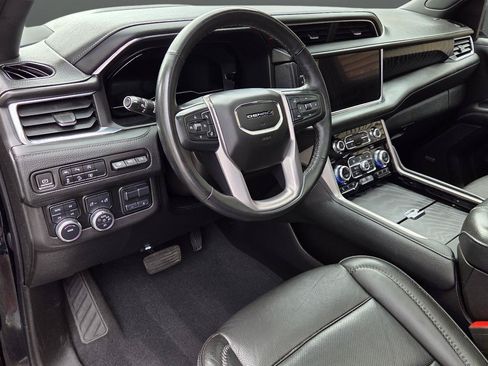 Used 2023 GMC Yukon Denali w/ Max Trailering Package AWD/4WD image 10