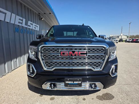 Used 2020 GMC Sierra 1500 Denali w/ Denali Ultimate Package AWD/4WD image 3