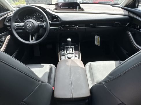 Used 2025 MAZDA CX-30 AWD 2.5 S w/ Premium Package image 10