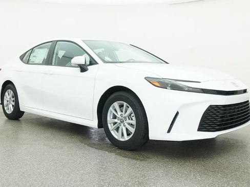 New 2026 Toyota Camry LE FWD image 3