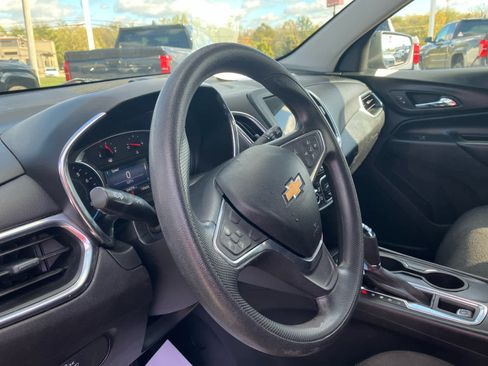 Used 2019 Chevrolet Equinox LT image 9
