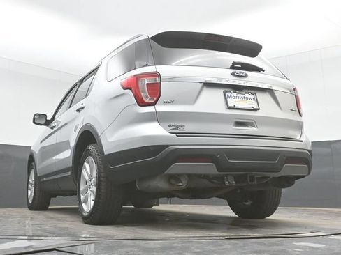 Used 2019 Ford Explorer XLT AWD/4WD image 48