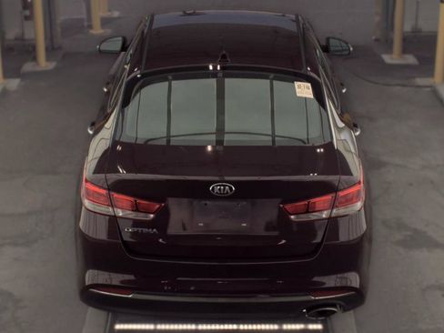 Used 2017 Kia Optima LX FWD image 5