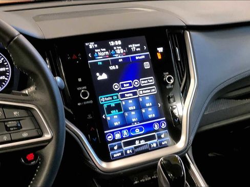 Used 2025 Subaru Legacy Premium image 7