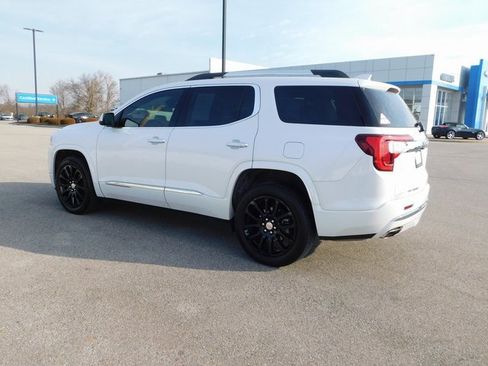 Used 2023 GMC Acadia Denali w/ Denali Ultimate Package image 5