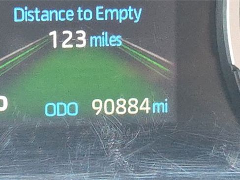 Used 2021 Toyota RAV4 XLE image 12