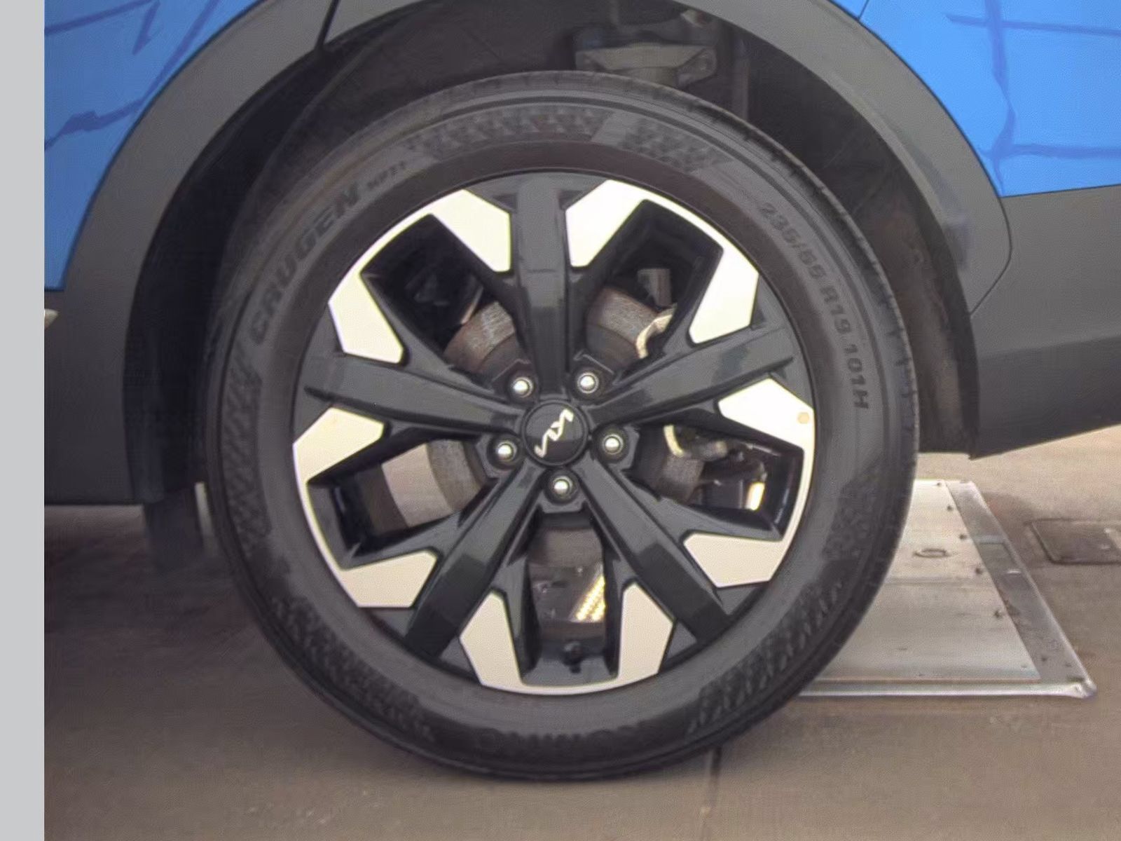 Used 2024 Kia Sportage X-Line w/ X-Line Premium Package AWD/4WD image 19