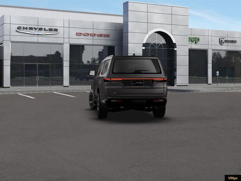 New 2026 Jeep Grand Wagoneer Limited w/ Convenience Group I AWD/4WD image 8