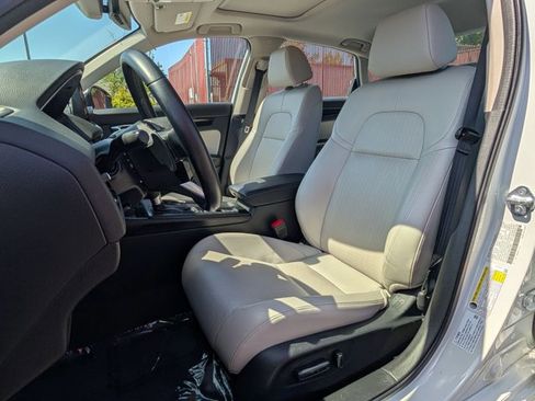 Used 2024 Honda Civic Touring image 11