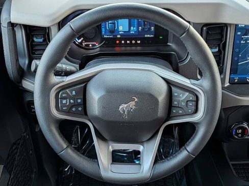Certified 2024 Ford Bronco Wildtrak AWD/4WD image 20
