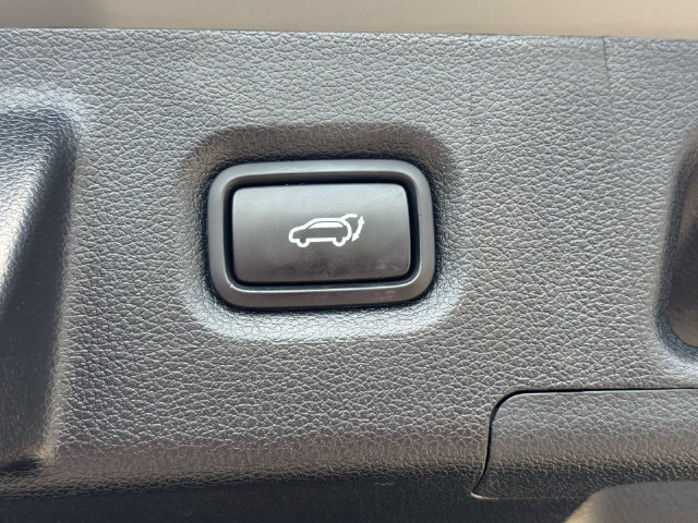 Used 2023 Hyundai Santa Fe SEL AWD/4WD image 13