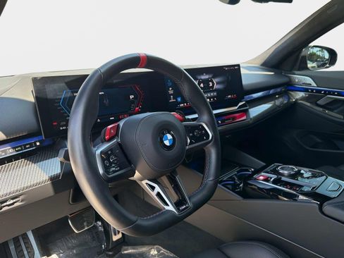 Used 2025 BMW M5 w/ Carbon Package AWD/4WD image 44