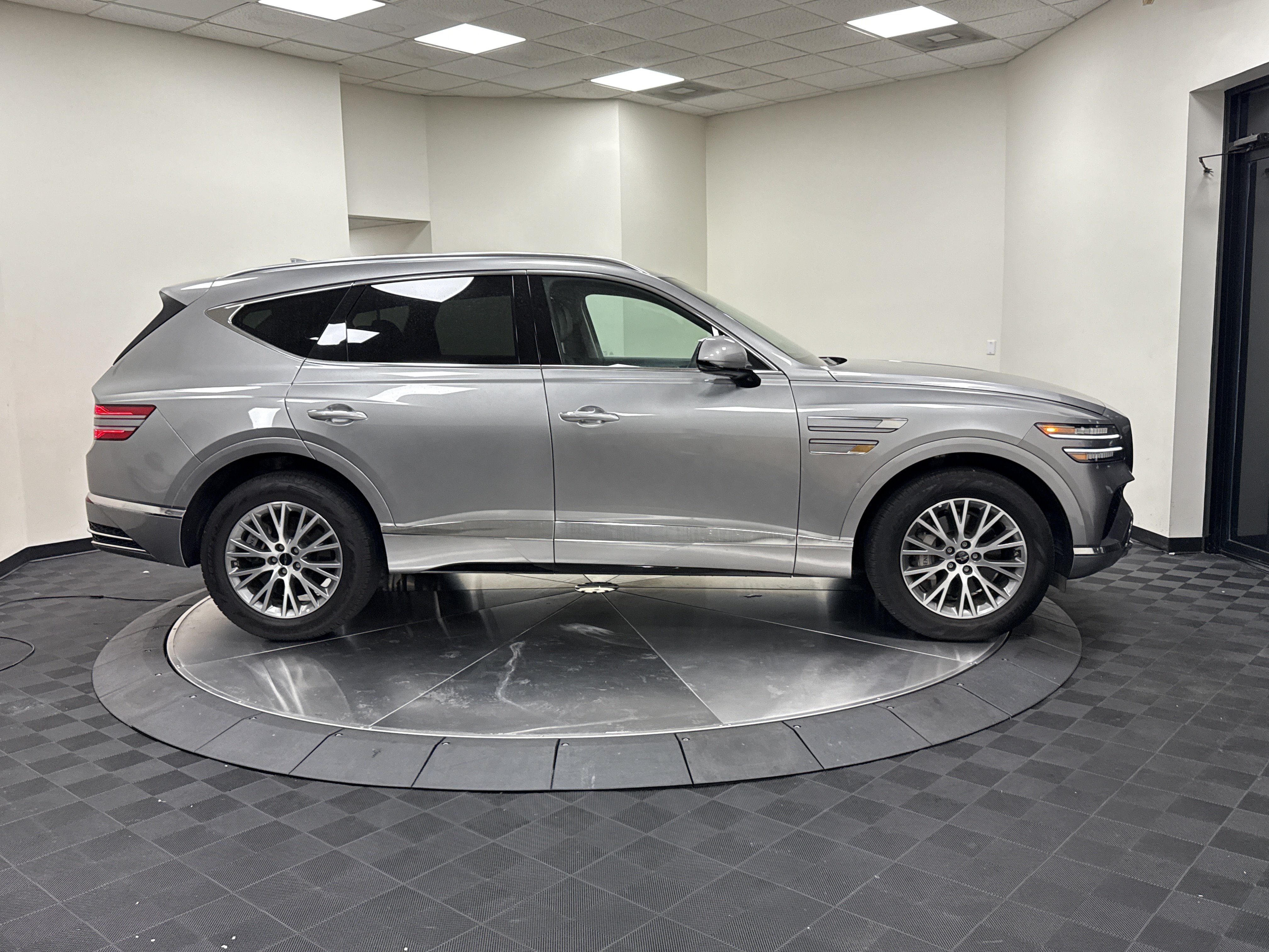 Used 2026 Genesis GV80 2.5T AWD/4WD image 8