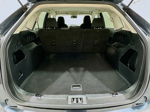 Used 2022 Ford Edge SE w/ Black Appearance Package image 25