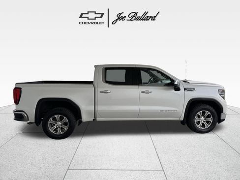 Used 2022 GMC Sierra 1500 SLT image 7