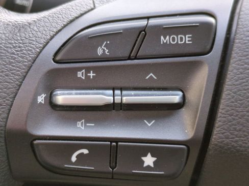 Certified 2023 Hyundai Kona SEL image 23