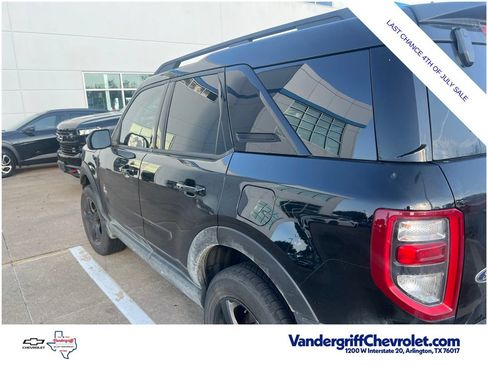 Used 2021 Ford Bronco Sport Outer Banks w/ Outer Banks Package (96D) AWD/4WD image 8