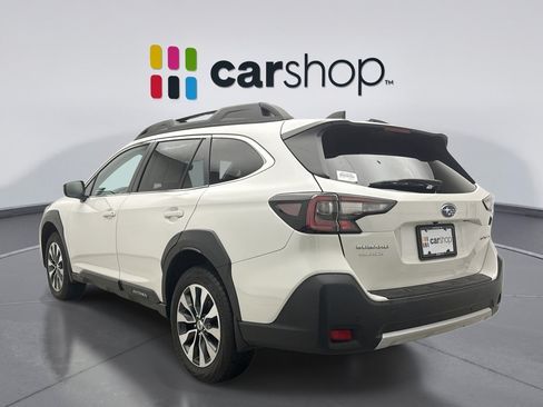 Used 2024 Subaru Outback Limited AWD/4WD image 3