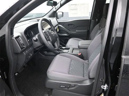New 2026 Nissan Frontier SV w/ SV Convenience Package image 9