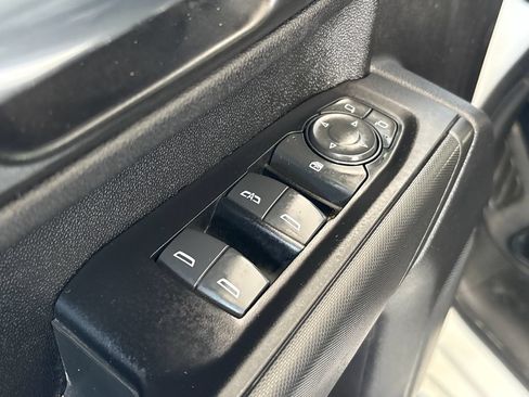 Used 2022 Chevrolet Silverado 2500 Custom AWD/4WD image 15