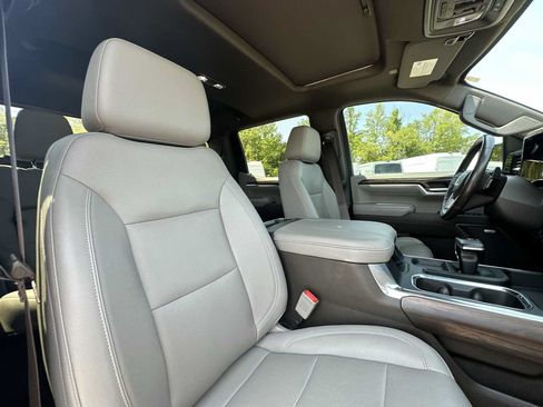 Certified 2023 GMC Sierra 1500 SLT AWD/4WD image 24