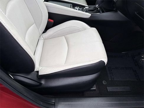 Used 2018 MAZDA MAZDA3 Grand Touring w/ Premium Equipment Package image 10