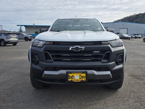 Used 2023 Chevrolet Colorado Trail Boss w/ Advanced Trailering Package image 2