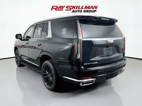 Used 2023 Cadillac Escalade Premium Luxury w/ LPO, Floor Liner Package AWD/4WD image 5