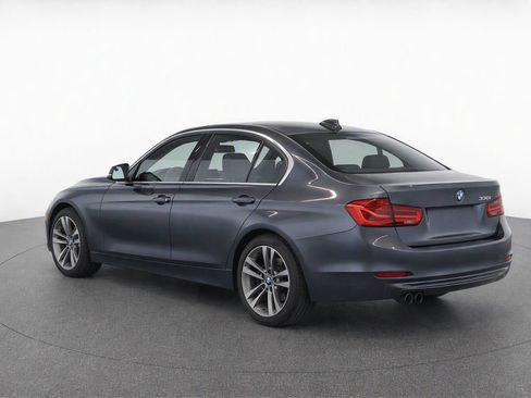 Used 2018 BMW 330i Sedan RWD image 5