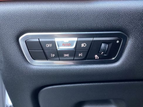 Used 2022 BMW X5 sDrive40i w/ M Sport Package image 66