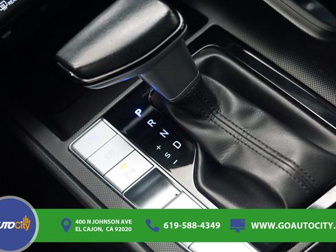 Used 2024 Hyundai Elantra Limited FWD image 25