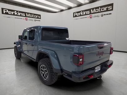 New 2026 Jeep Gladiator Rubicon w/ Steel Power Dome Hood Package