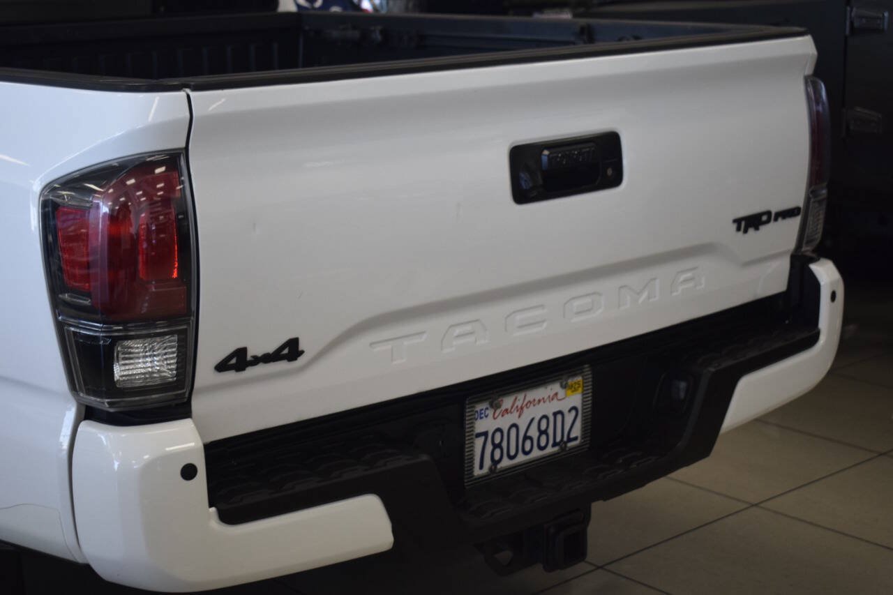 Used 2017 Toyota Tacoma TRD Pro AWD/4WD image 50