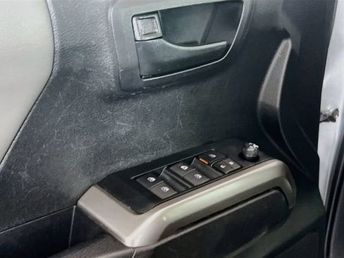 Used 2023 Toyota Tacoma SR5 RWD image 16