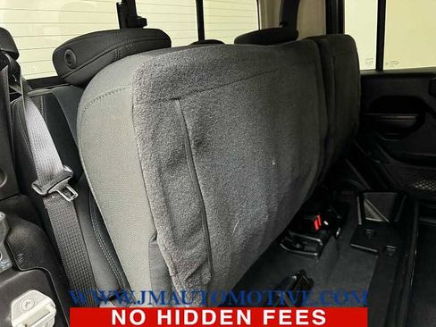 Used 2021 Jeep Gladiator Sport image 18