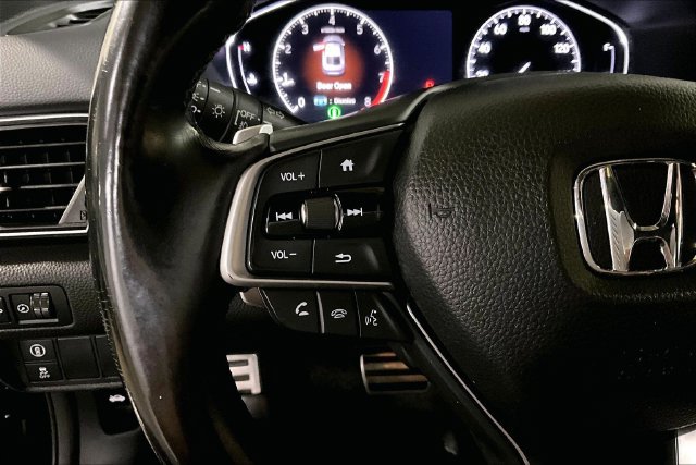 Used 2018 Honda Accord Sport image 23