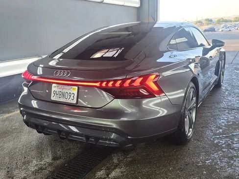 Used 2023 Audi e-tron GT Prestige w/ Prestige Package image 6