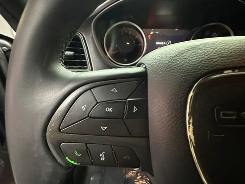 Used 2018 Dodge Challenger SXT RWD image 14