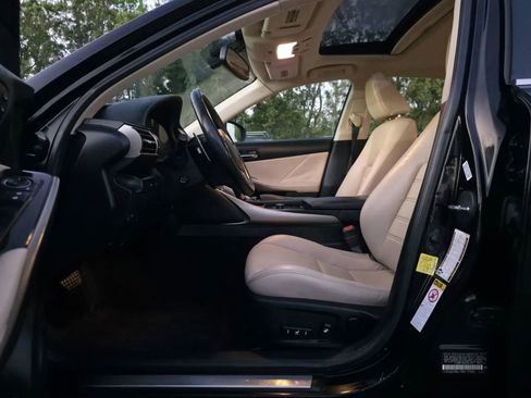 Used 2014 Lexus IS 350 image 22