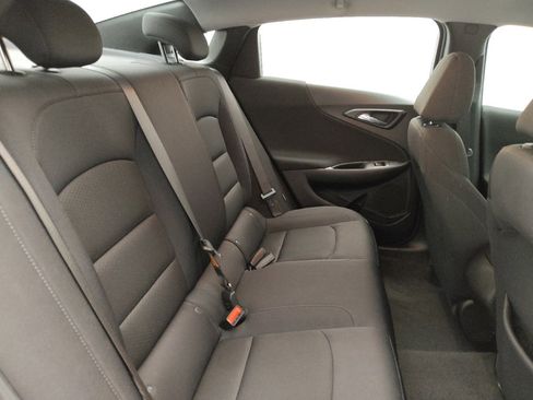 Used 2025 Chevrolet Malibu LS FWD image 19